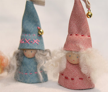 羊毛の手仕事 材料キット 1005：とんがり帽子の指人形