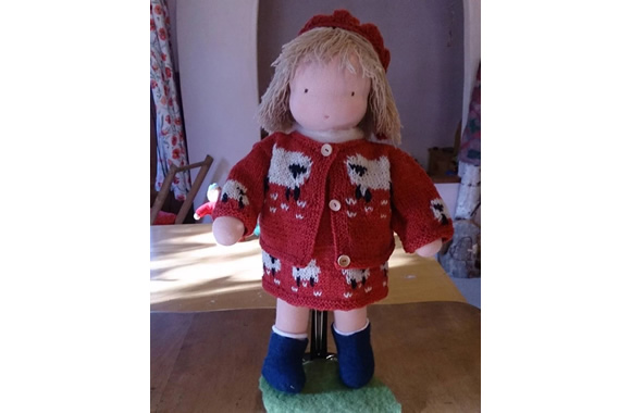ウォルドルフ人形　104 ロッタちゃんのひつじの編み込みC体用　洋服キット