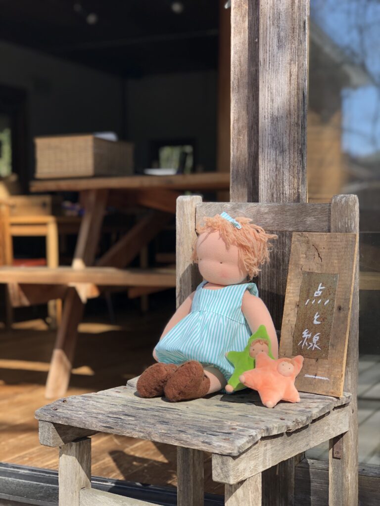 三重県伊賀市：ウォルドルフ人形＆羊毛の手仕事『岡崎芙紗教室』の人形