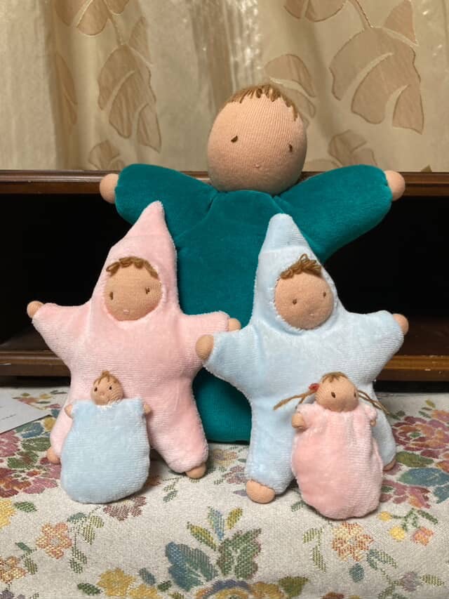 手作りの抱き人形